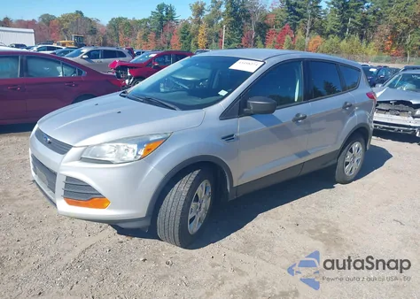2015 Ford Escape S из США, поврежденный, VIN 1FMCU0F77FUC52945